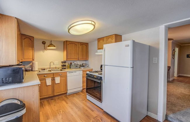 2 Bedroom near Parks, A Lake, Downtown - Foto 15