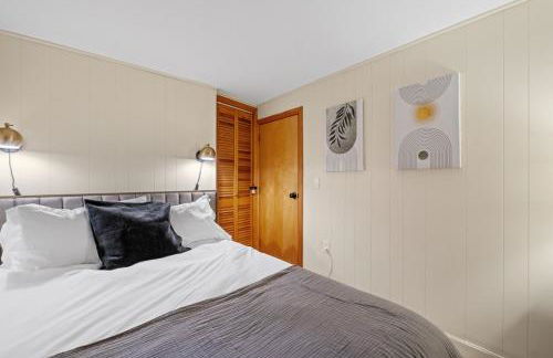 Intimate Cabin Private Dock - Photo 36