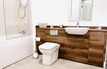 No 49 a spacious executive apartment in Inverness - Photo 9