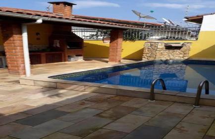 Casa com Piscina Itanhaem - Foto 1