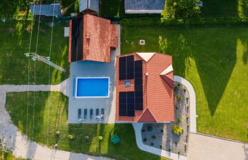 Villa Brusiana with heated pool - Photo 61
