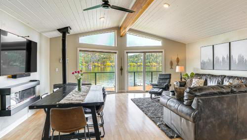 Lakefront Retreat with Kayaks, Paddle Boards and Deck! - Foto 4