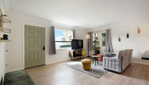 Mountain View 2BR 1 Bath Retreat with Private Lanai - Foto 2