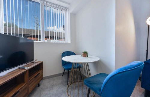 Modern 1 Bed Budget Apartment in Dudley with Wifi - Foto 7