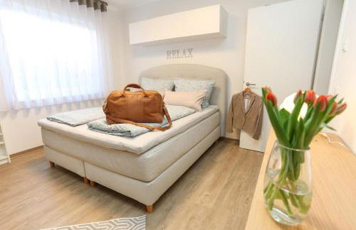 WEINQUARTIER Bad Kösen 65 qm Küche Parkplatz Terrasse Weinbergsblick - Foto 4