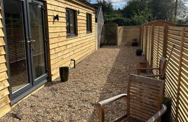 Southend Long Barn - Photo 13