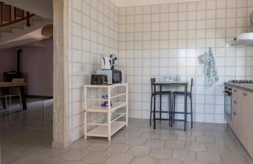 Butterfly House - Photo 10