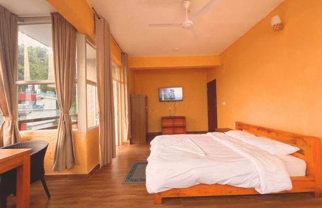 Nishan Apartments and Home - Photo 2