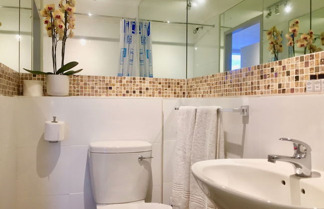 Urban Oasis at The Square - Photo 47