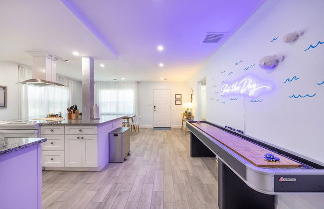 Fun Family-friendly Largo Home Heated Pool - Photo 9