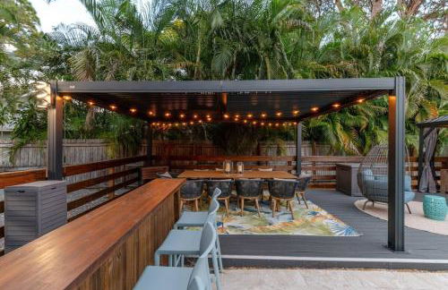 Tropical Oasis, 5 Mins to Beach - Foto 50