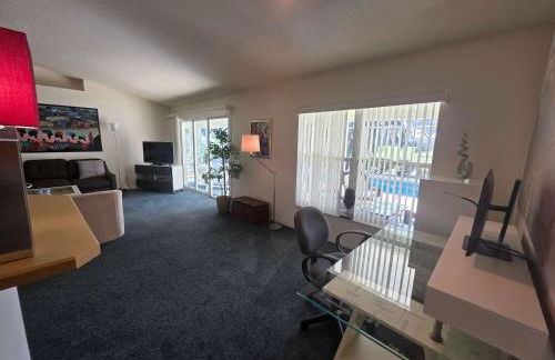 On the Course with a Pool - Foto 14