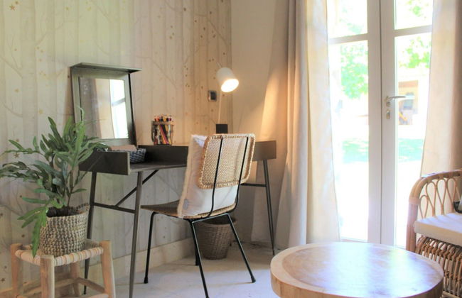 Holiday Home in Bagnols-en-foret With Pool - Photo 7