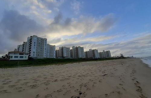 Pé na areia, a 20min do Beto Carrero - Photo 20