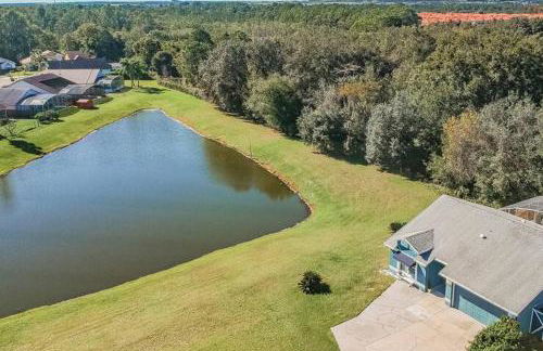 THIS IS PARADISE FOUND! Private In-Ground Pool Home, Views, Near Dis, NO Steps, LOW Rates! - Foto 102