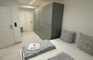 Comfort in Hürth with pool and fireplace - Foto 2