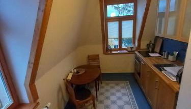 Zentrumsnahe Ferienwohnung "Anno 1830" in Dresden, ruhig und mit bester ÖPNV-Anbindung - Foto 5