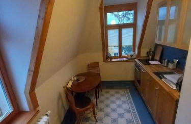 Zentrumsnahe Ferienwohnung "Anno 1830" in Dresden, ruhig und mit bester ÖPNV-Anbindung - Foto 5