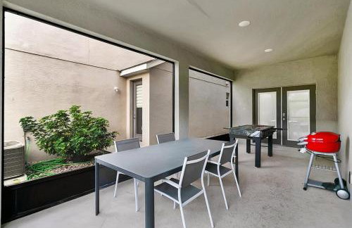 Stylish 5-Bedroom Villa - Perfect Disney Getaway! - Foto 7