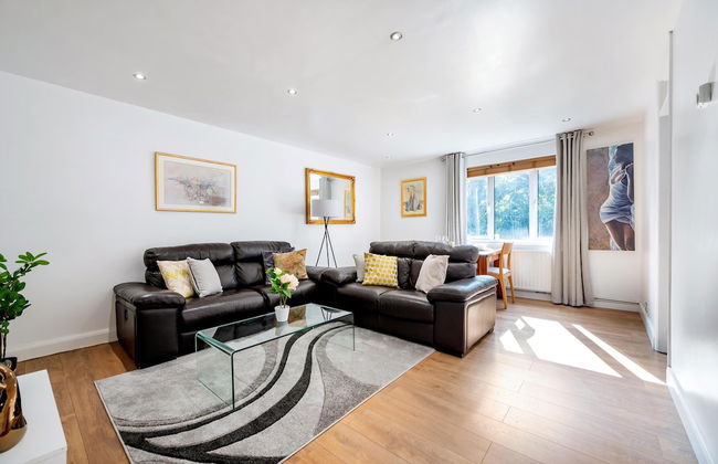 Classic 2 bed Apartment Situated in Mill Hill - Foto 1