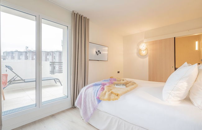 Yuna Porte Maillot - ApartHotel - Photo 29