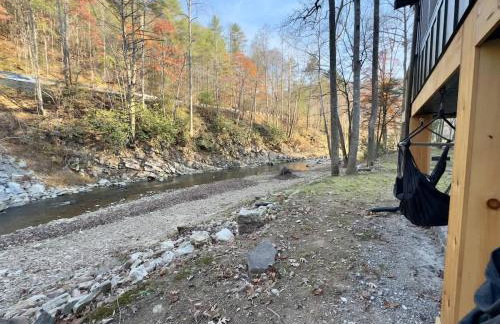 Cozy Creekside cabin- 35m to Boone - Photo 39