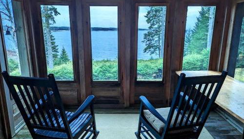 Idyllic Waterfront Cottage with Fire Pit Near Acadia National Park | Gouldsboro, Maine - Foto 4