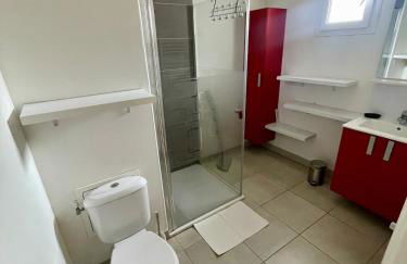 Spacieux Duplex, parking privé , proche Bordeaux - Foto 25