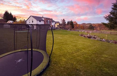 FeWo Zur Wasserburg mit Seeblick, großem Garten & Spielplatz an der Talsperre Pirk - Foto 30