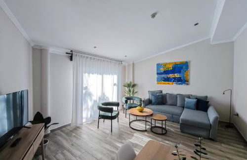 AZZ Sevilla Torre de la Plata Apartamentos - Photo 150