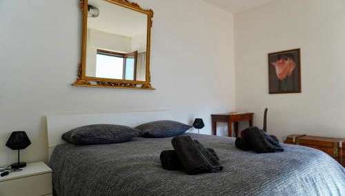 Rustic Apartment -100mt from BerninaExpress - Foto 2, towels