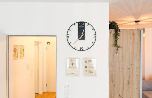 MOIN Apartments - Studio mit Balkon & Parkplatz, Wifi und TV - Foto 55