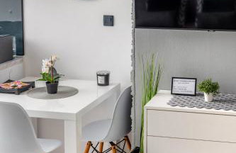 Amare Apartments - Photo 26