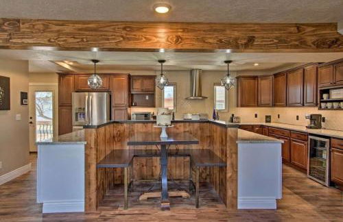 Spacious Home With Hot Tub - Foto 15