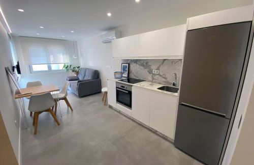 Apartamentos Angelito Playa América A - Foto 1