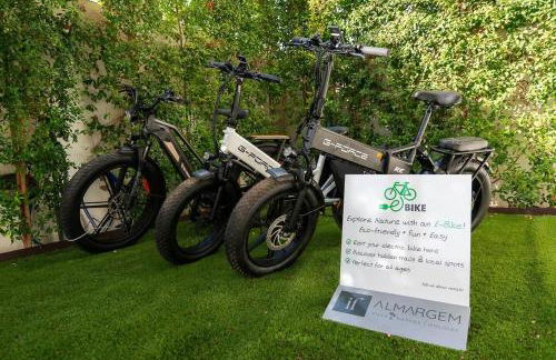 Stylish Algarve Retreat- Priv. Pool & Beach Nearby - Photo 30