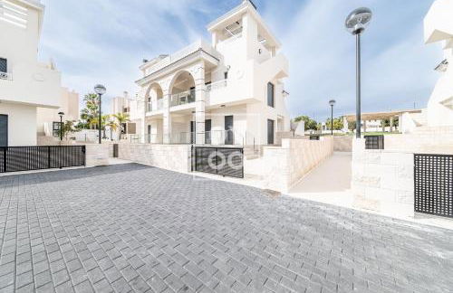 Luz de la Mata penthouse - Golf sea lake views - by OYOOSTAYS - Photo 31