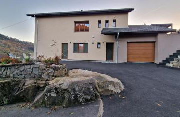 Gîte moderne et calme avec local séparé pour skis et vélos - Foto 12