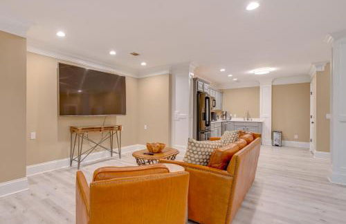 Hike and Explore! Luxe Retreat Near Lake Norman - Foto 3