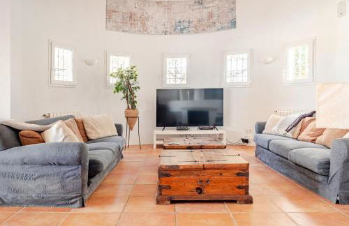 Gigantische Villa mit Meerblick, Panoramablick & Pool-Oase - Foto 3