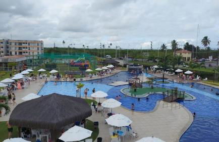 Muro Alto Condomínio Clube - FLAT TÉRREO - Foto 11