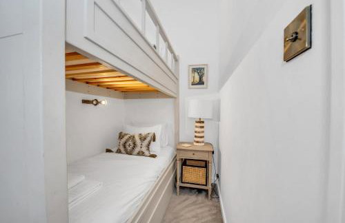 Charming Church Walk, Long Melford - 2 bedroom property with parking - Foto 19