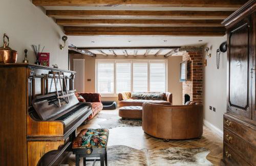 Crippens, Quintissential Luxury Central, Parking & EV - Foto 23