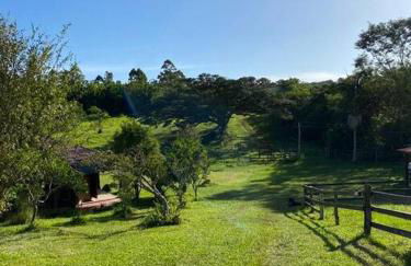 Um Chalé aconchegante no sítio em meio a natureza. - Foto 19