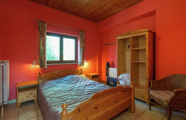 Perfect Holiday Home in Waimes With Swimming Pool - Photo 4