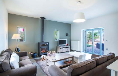 Villa Serenis - Photo 3