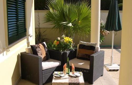 VILLA EBER - independent 1 & 2 bedroom apartments, pool, air con, fast Wi-Fi, near old town of Albufeira and beaches - Foto 41