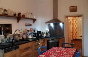 Grande maison de ville avec jardin Valence en Poitou pour 8 à 14 personnes - Foto 13