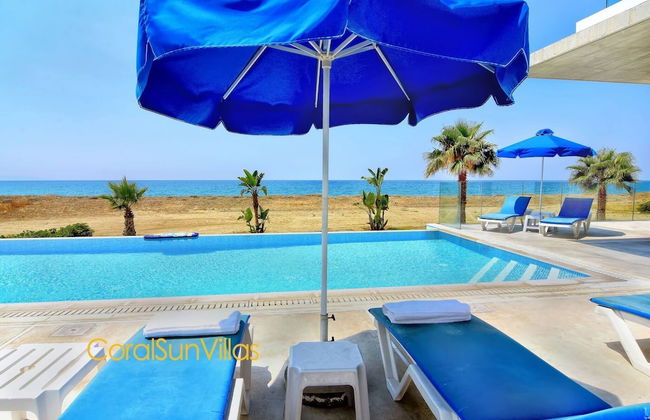 Blue - Beach Front Spectacular Villa Sleeps 10 - Foto 34