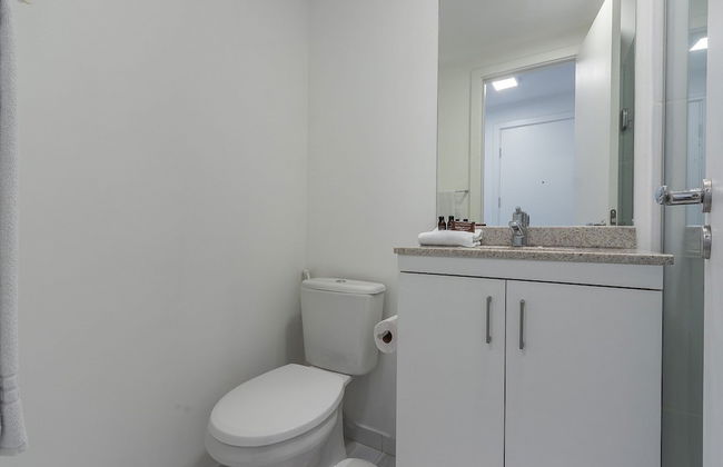 Setin Downtown Praca da Sé by Viva - Prédio completo com piscina perto de estação de metrô no Centro de São Paulo - Foto 74